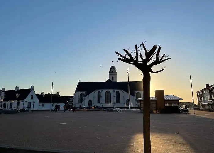 Schitterend Appartement, 150 M Het Apartman *