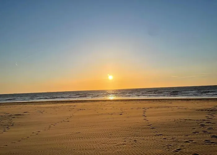 Schitterend Appartement, 150 M Het Apartman *